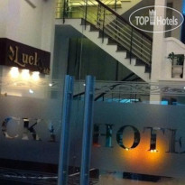 Lucky Hotel