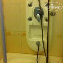 Lucky Hotel