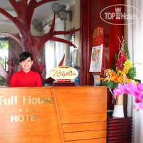 Full House Hotel 