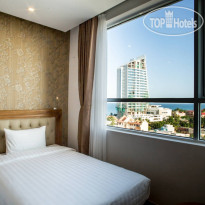 Royal Family Hotel Da Nang Семейный номер