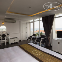 Sea Phoenix Hotel 