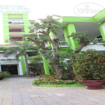 Ngoi Nha Xanh Hotel