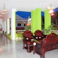 Ngoi Nha Xanh Hotel