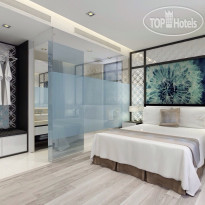 Flora Hotel & Residence 