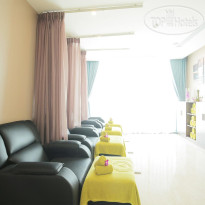 Yarra Ocean Suites Danang 