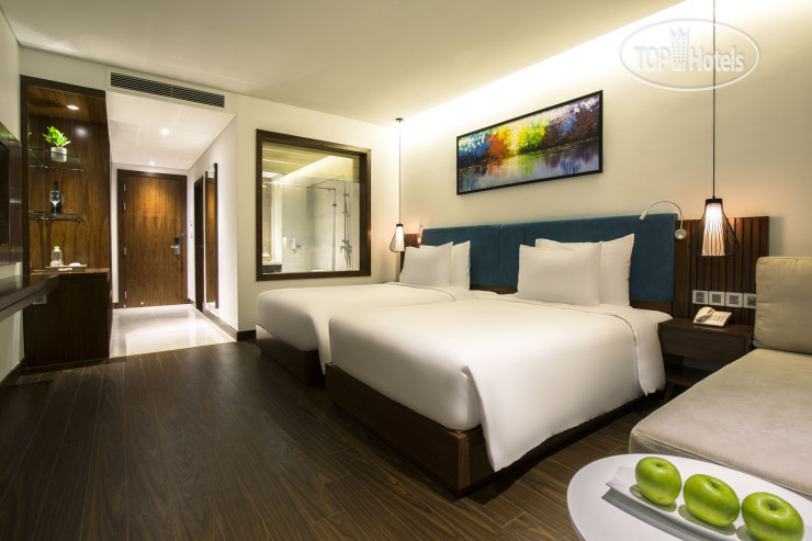 Hotel photo Maximilan Danang Beach Hotel 4*