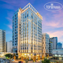 Golden Lotus Luxury Hotel Da Nang 