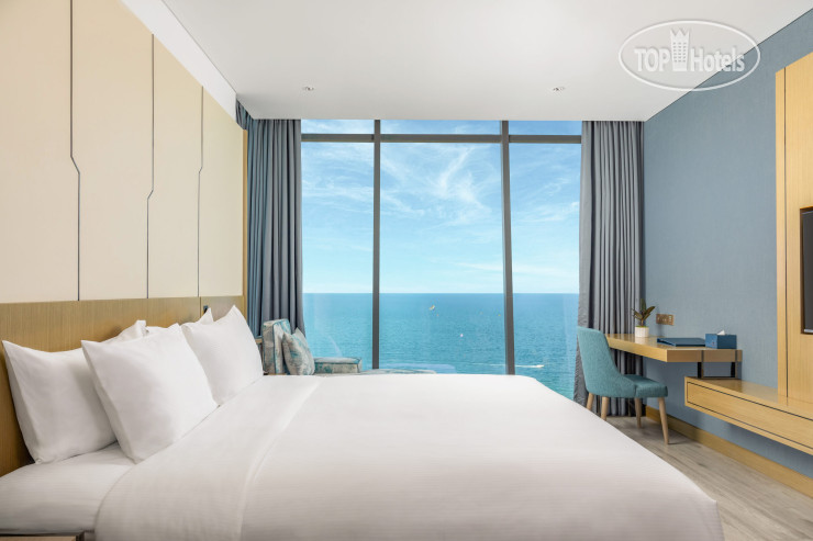 Hotel photo Awaken Danang 5*