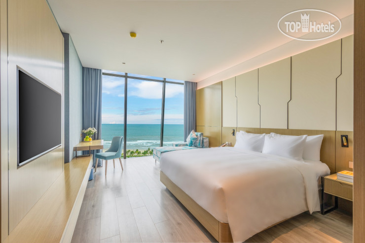 Hotel photo Awaken Danang 5*