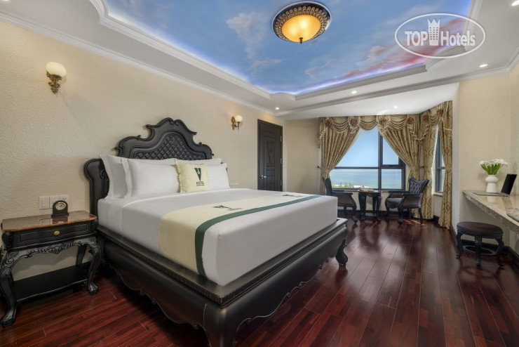 Hotel photo V-Hotel Da Nang Beach 3*