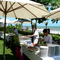 Tropicana Beach Resort & Spa 