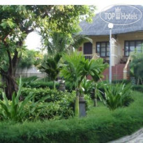 L'Azure Resort and Spa 