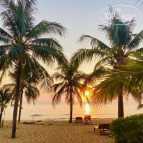Sonaga Beach Resort & Villas 