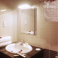 Aura Hotel 