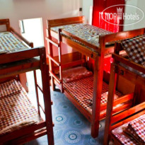 Buffalo Pub & Hostel 