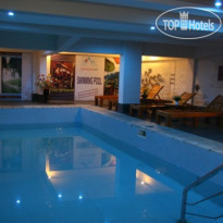 Sunny Mountain Hotel Бассейн