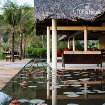Bai Tram Hideaway Resort 