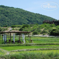 Bai Tram Hideaway Resort