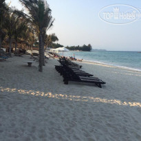 GM Doc Let Beach Resort 