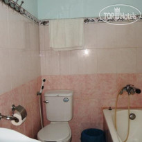 Quang Vinh Hotel