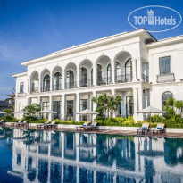 Melia Vinpearl Cam Ranh Beach Resort
