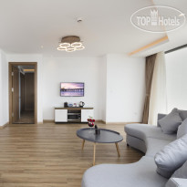 Comodo Nha Trang Hotel 