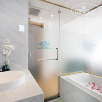 Crown Hotel Nha Trang 