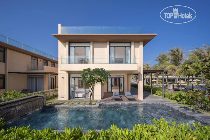 Hotelier's photos Wyndham Garden Cam Ranh Resort 5*
