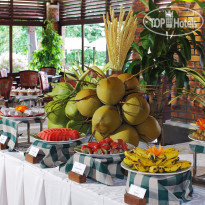 Pandanus Resort 