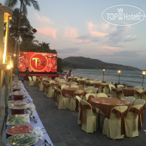 Hon Rom Central Beach Resort 