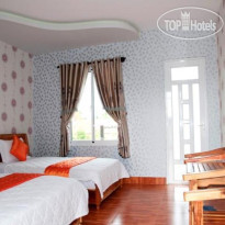 Sunrise Village Hotel 