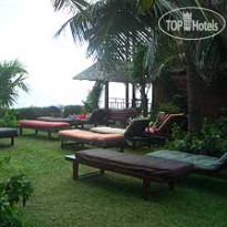 Full Moon Beach Resort 