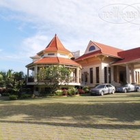 Golden Coast Resort & Spa 
