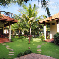 Golden Coast Resort & Spa 
