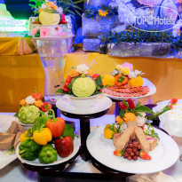 Golden Coast Resort & Spa Buffet Dinner 9 - Golden Coast