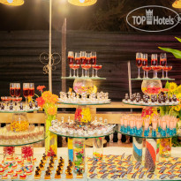 Golden Coast Resort & Spa Buffet Dinner 12 - Golden Coas