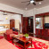 Golden Coast Resort & Spa Living room of Family beach fr