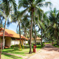 Golden Coast Resort & Spa 