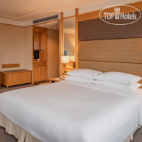 Renaissance Riverside Hotel Saigon 