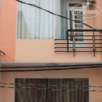 Mai Guest House Отель