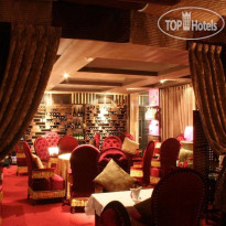 Crown Diamond Hotel Phu My Hung Ресторан