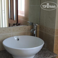 Golden View Hotel