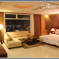Kin Hotel Thi Sach