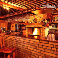 12 каминов Барная стойка в ресторане