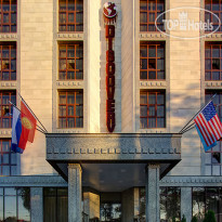Discovery Hotel