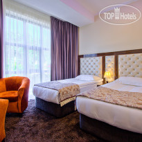Discovery Hotel