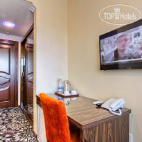 Discovery Hotel