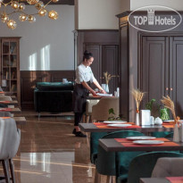Garden Hotel