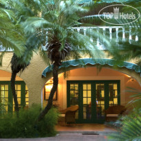 Harbour Village Beach Club
