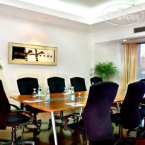 Aston at Kuningan Suites Конференц-зал